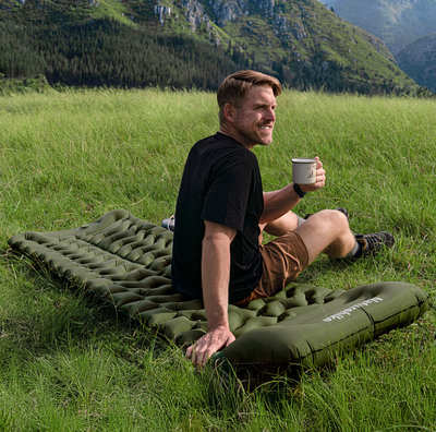 Матрас надувной одинарный Naturehike CNK2550WS019, 65 мм, с мешком для надувания, зеленый
